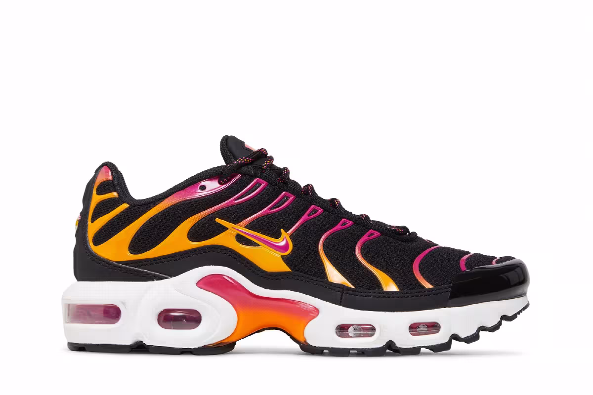 Nike Air Max Plus GS Black Active Pink, view 2