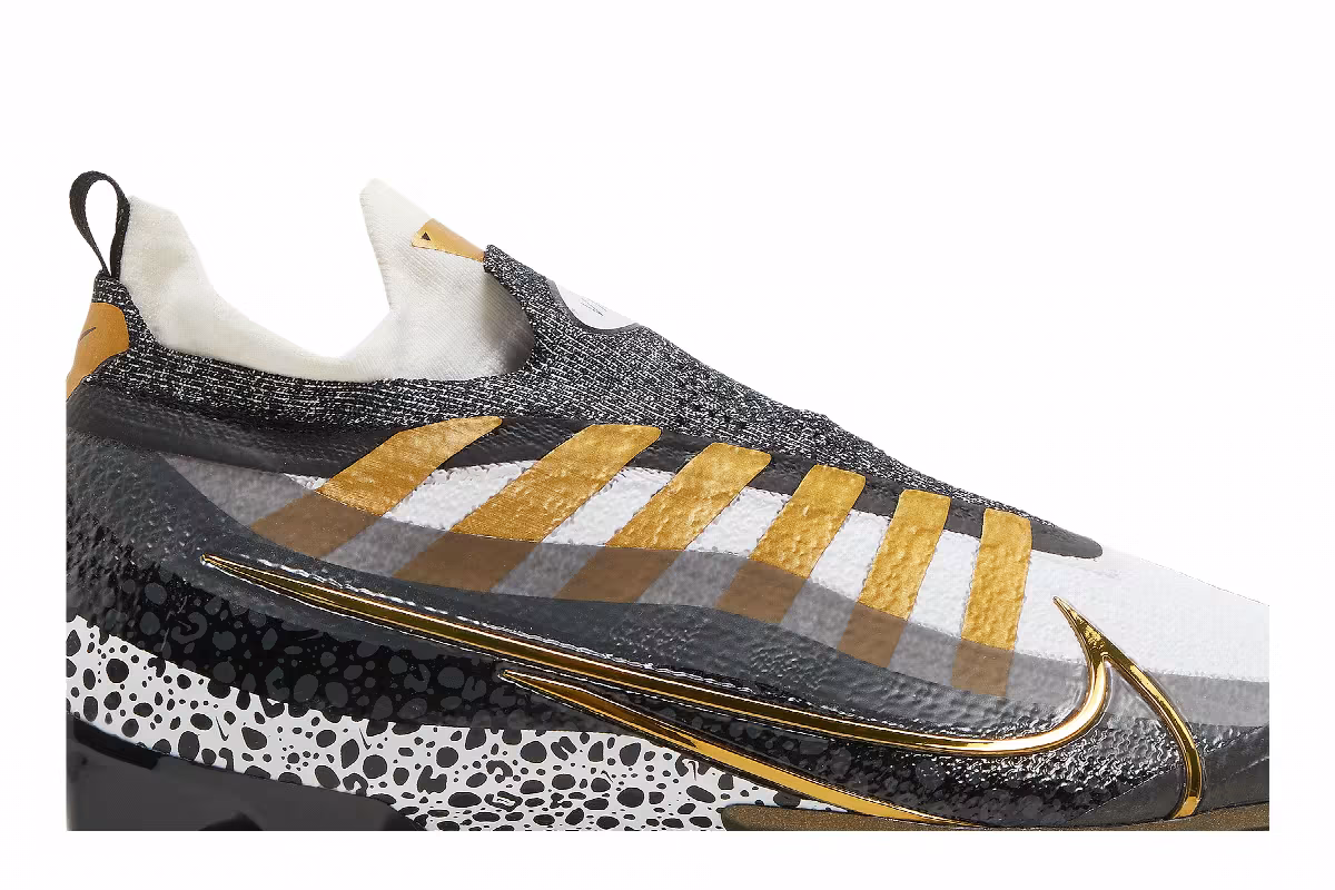 Nike Vapor Edge Elite 360 Flyknit Black Metallic Gold, view 3