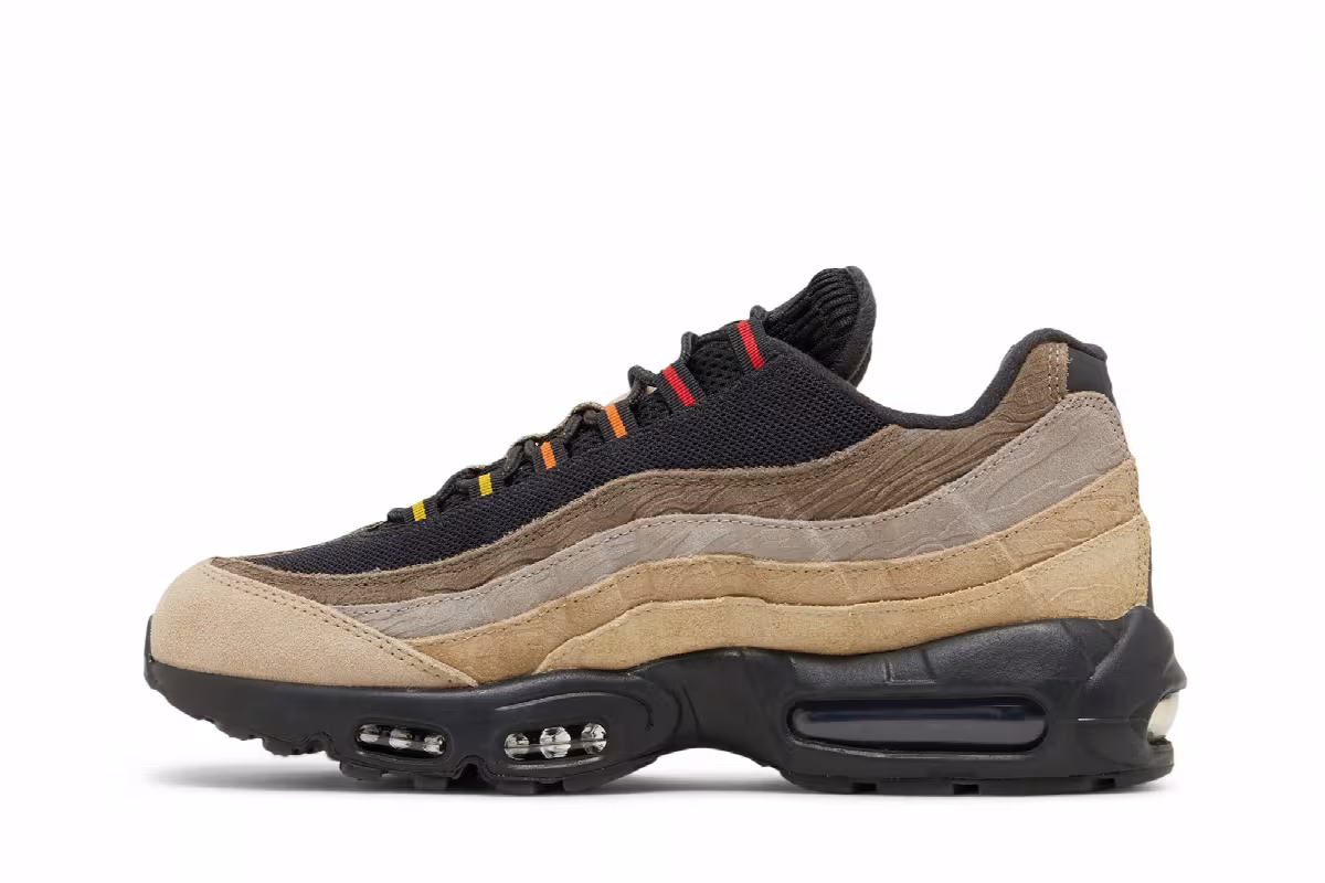 Nike Air Max 95 Topographic, view 4