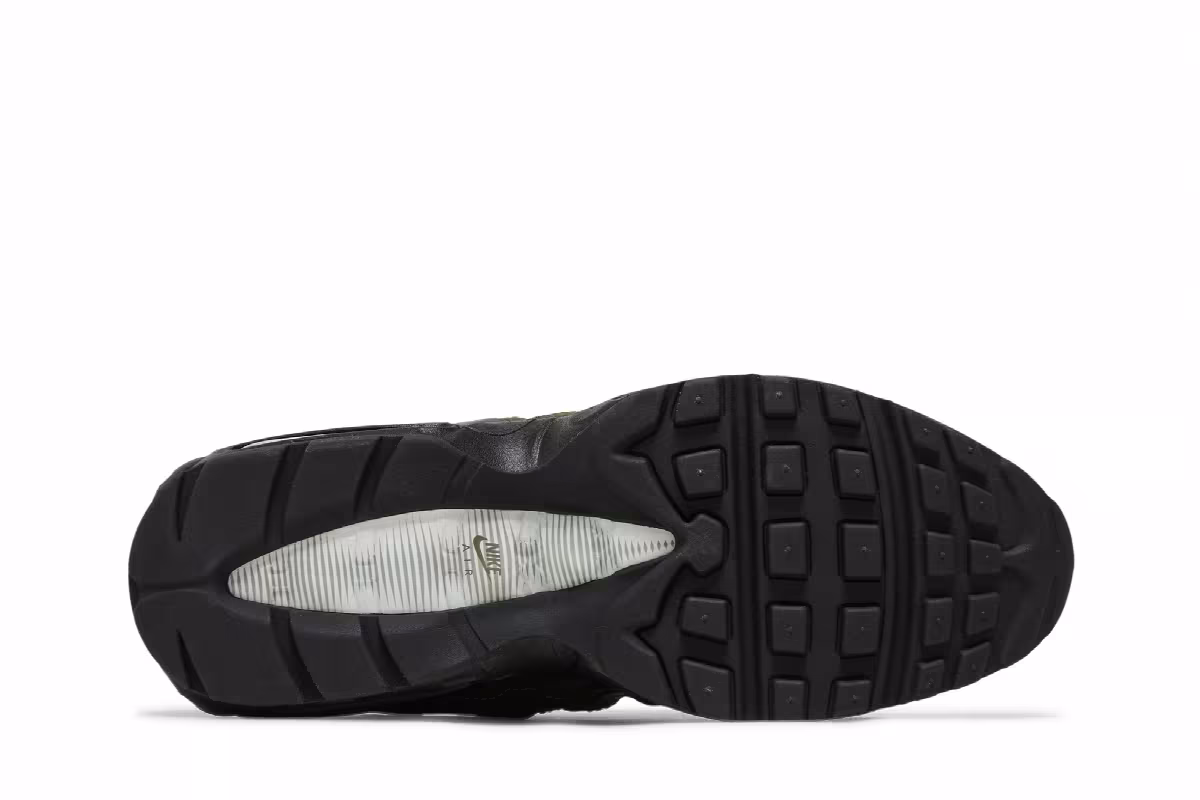 Nike Air Max 95 Cargo Khaki Reflective, view 5