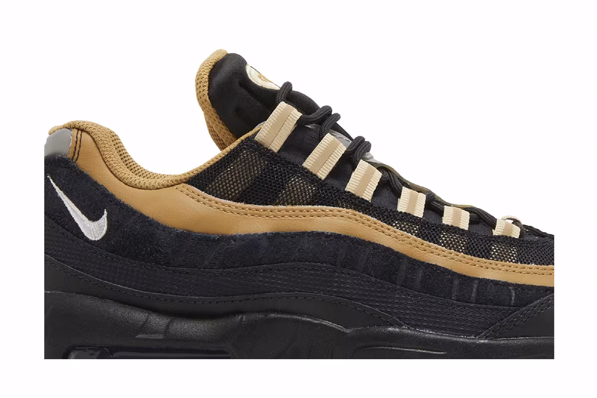 Nike Air Max 95 Black Elemental Gold, view 3