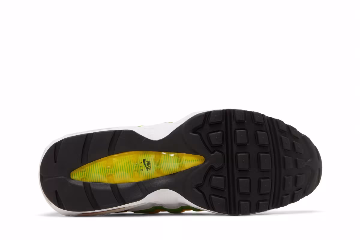 Nike Air Max 95 Essential Lemon Lime, view 5