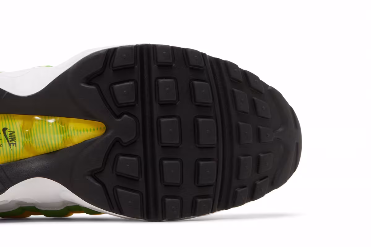 Nike Air Max 95 Essential Lemon Lime, view 6