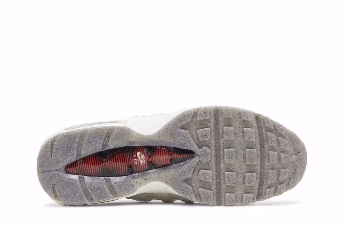 Nike Air Max 95 SE Double Swoosh - Light Bone Habanero Red, view 5