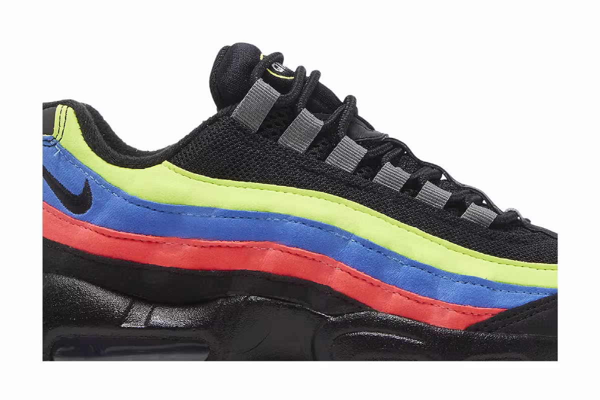 Nike Air Max 95 GS Black Neon, view 3