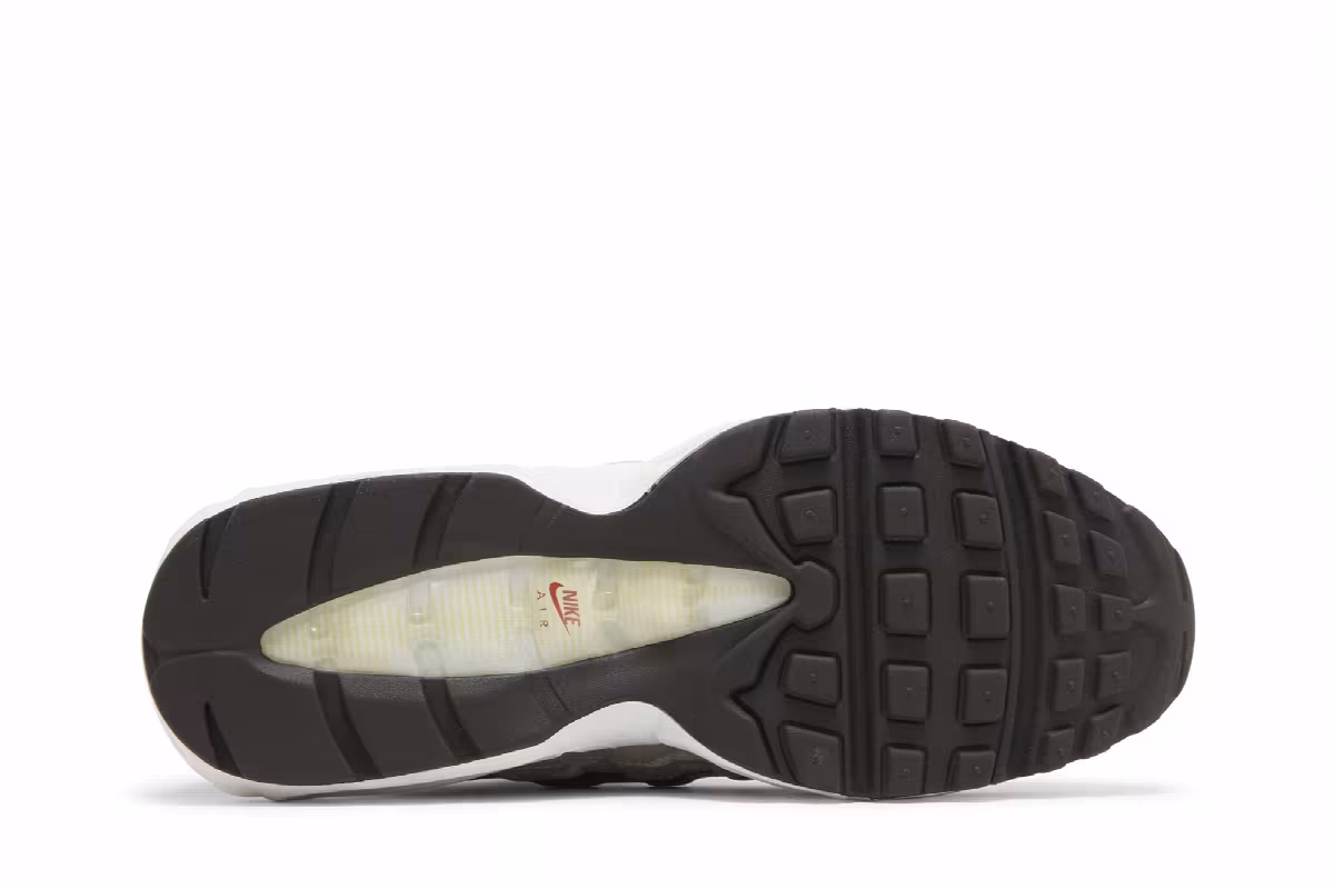 Nike Air Max 95 Social FC, view 5