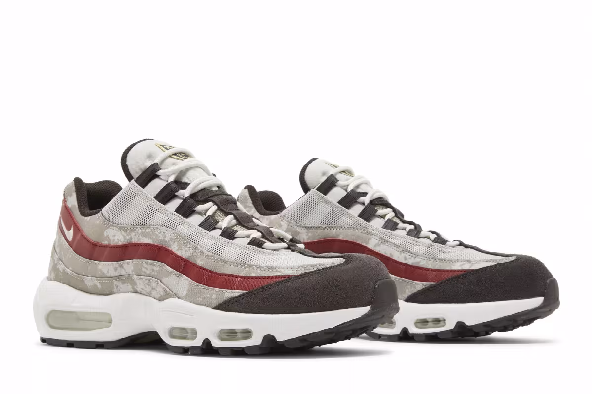 Nike Air Max 95 Social FC, view 9