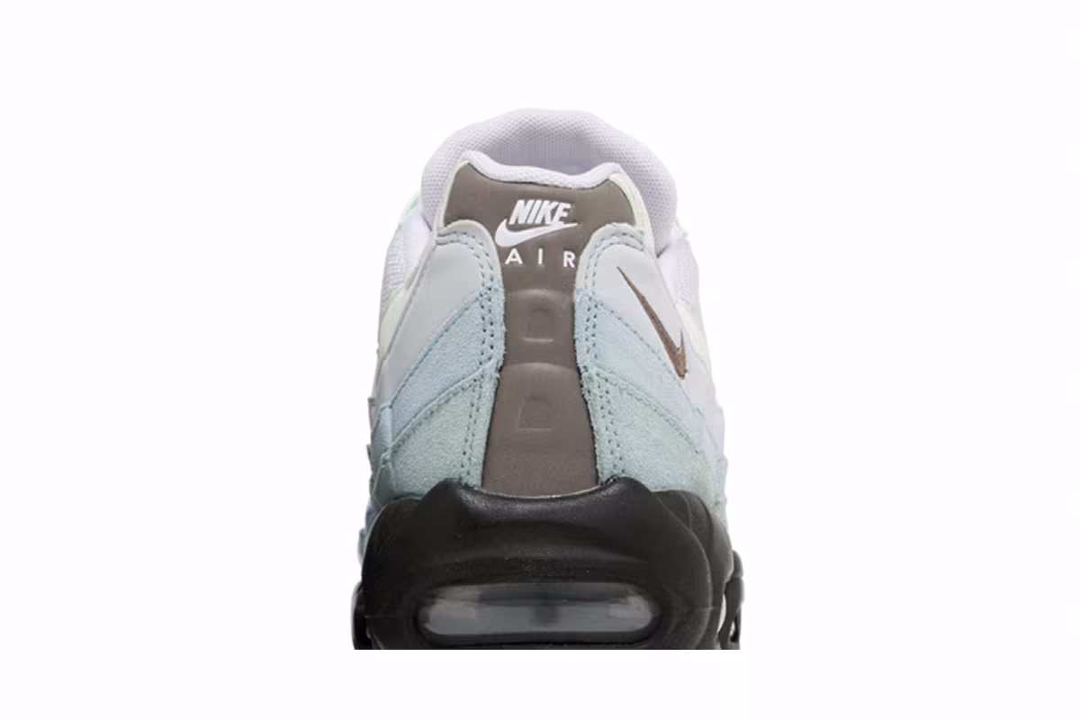 Nike Air Max 95 Sequoia Dusty Sage, view 8