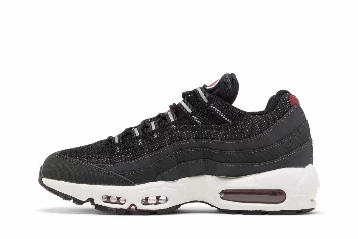 Nike Air Max 95 Grey Team Red, view 4