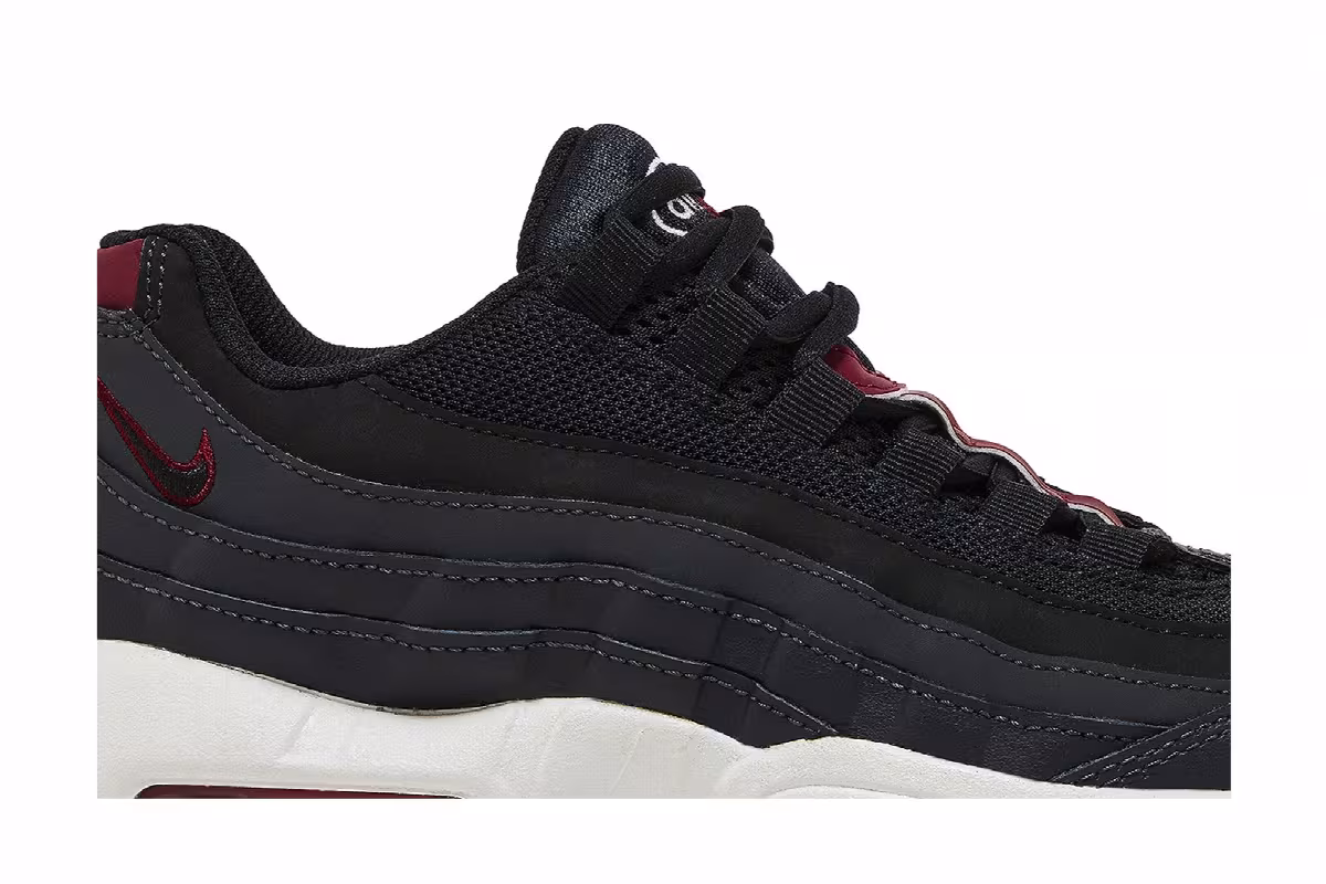 Nike Air Max 95 Recraft GS Anthracite Team Red, view 3