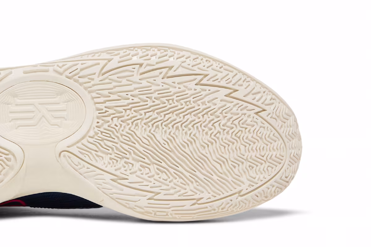 Nike Kyrie Low 5 Precious Stones, view 6