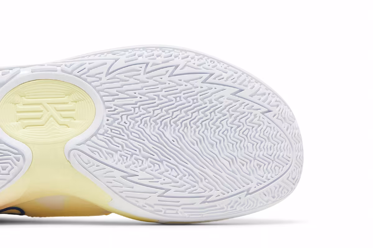 Nike Kyrie Low 5 White Game Royal, view 6