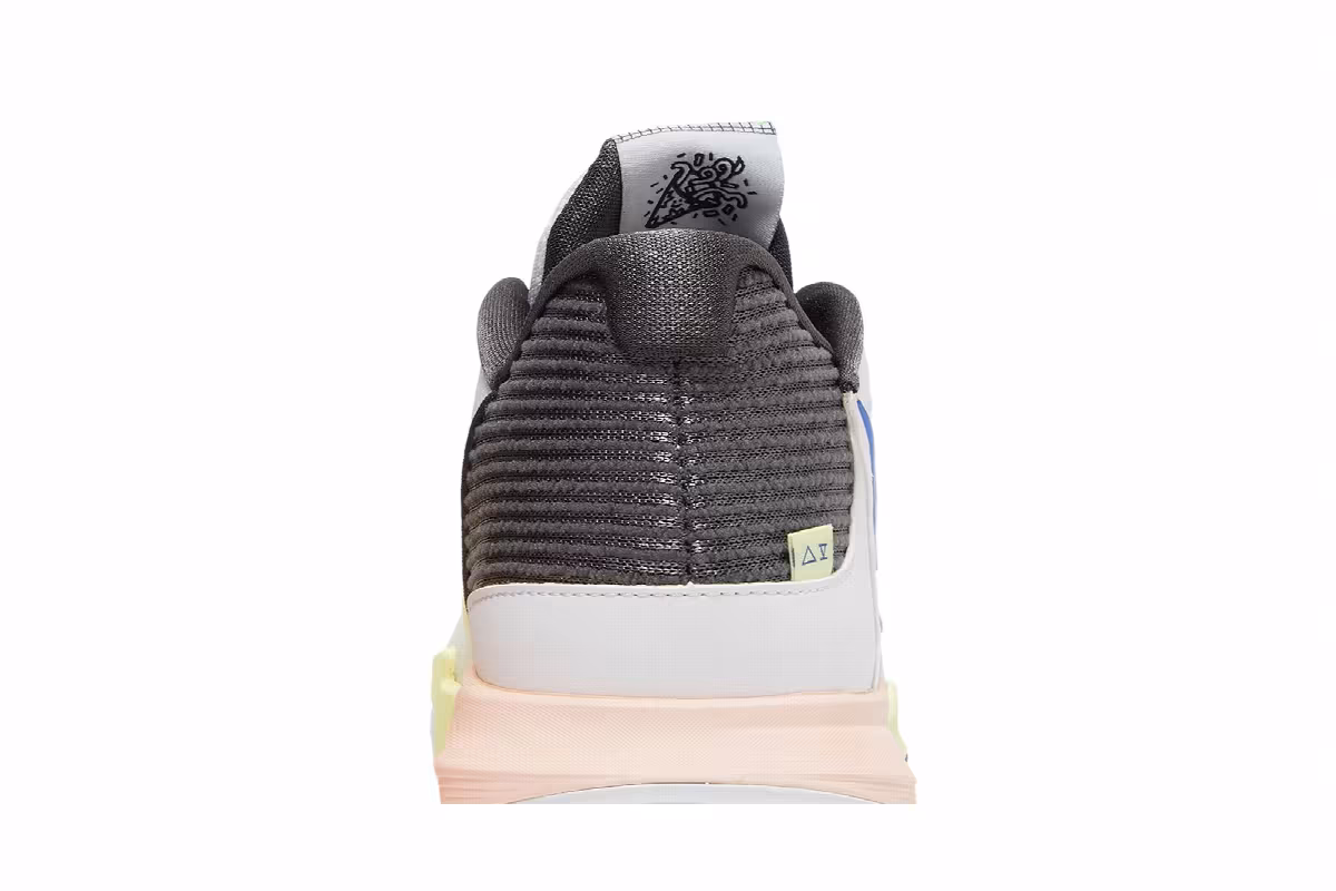 Nike Kyrie Low 5 White Game Royal, view 8