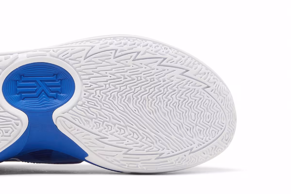 Nike Kyrie Low 5 TB Game Royal, view 6