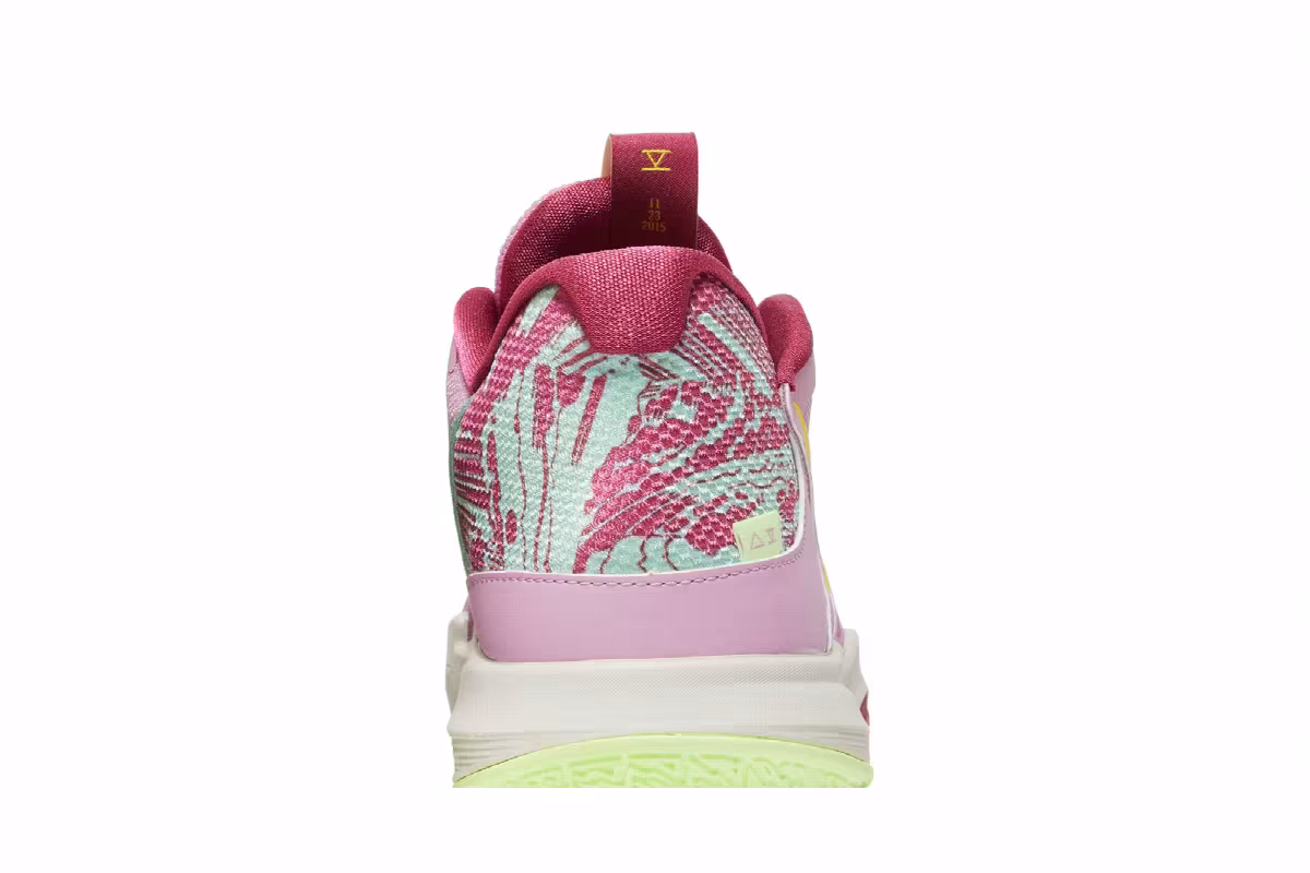 Nike Kyrie Low 5 EP Orchid, view 8