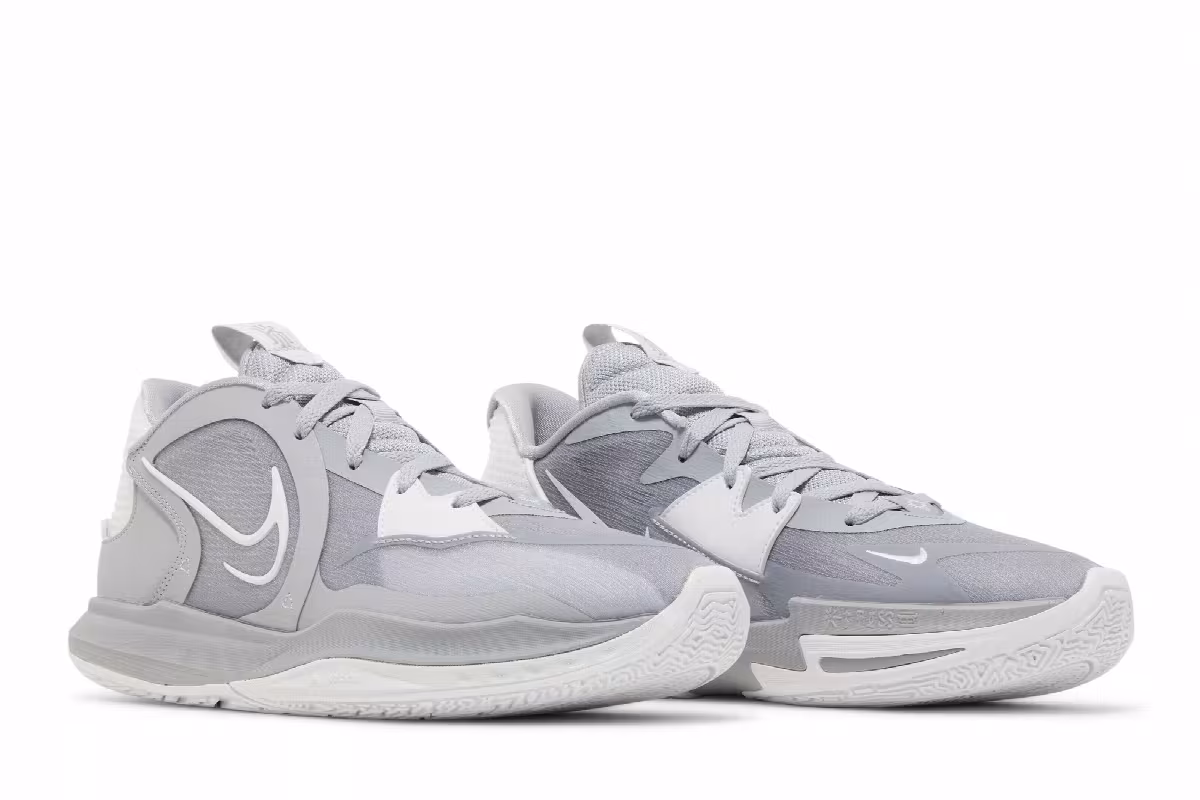 Nike Men's Kyrie Low 5 Wolf Grey, view 9