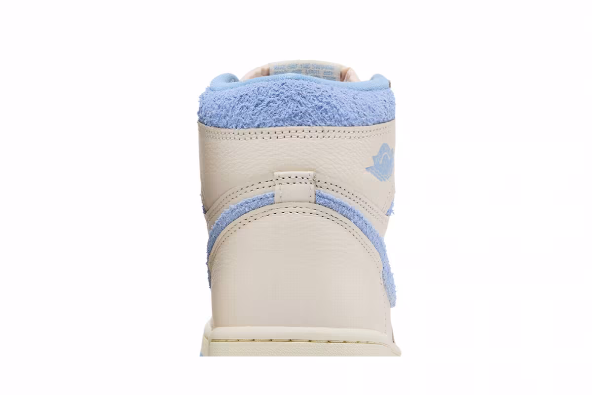 Women's Air Jordan 1 High OG Pale Ivory Psychic Blue, view 8