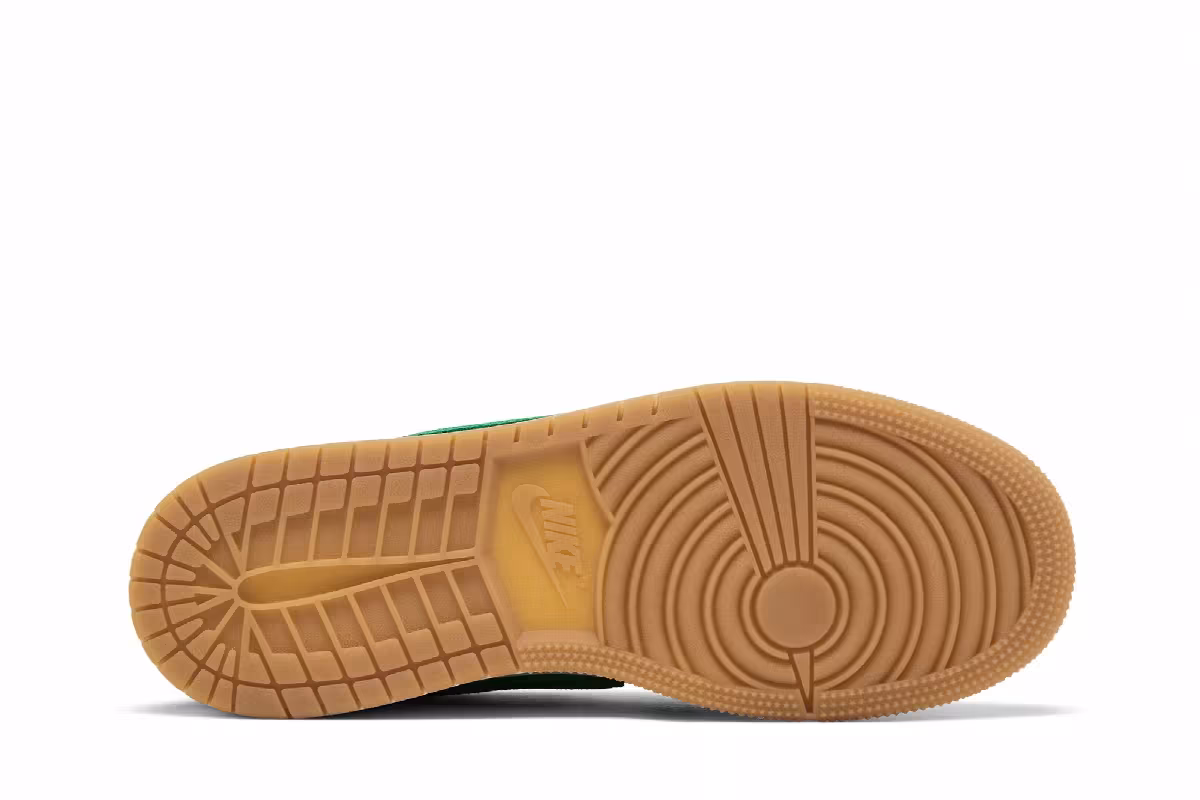 Air Jordan 1 Low OG GS Phantom Pine Green, view 5