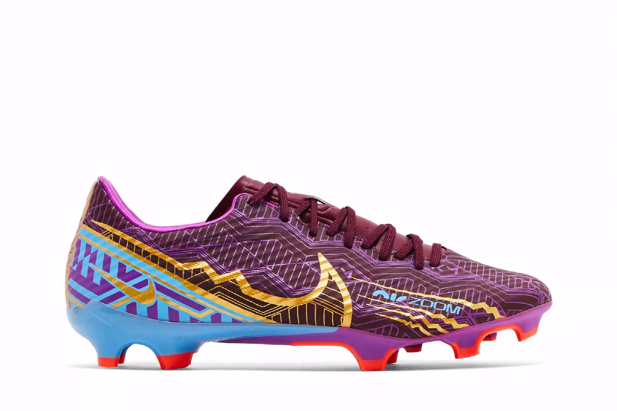 Kylian Mbappé x Nike Zoom Mercurial Vapor 15 Academy MG Dark Beetroot, view 2