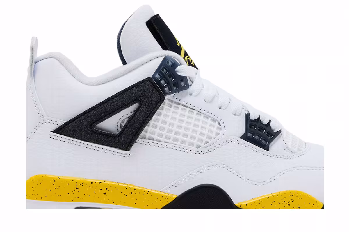 Air Jordan 4 Tour Yellow 2026, view 3