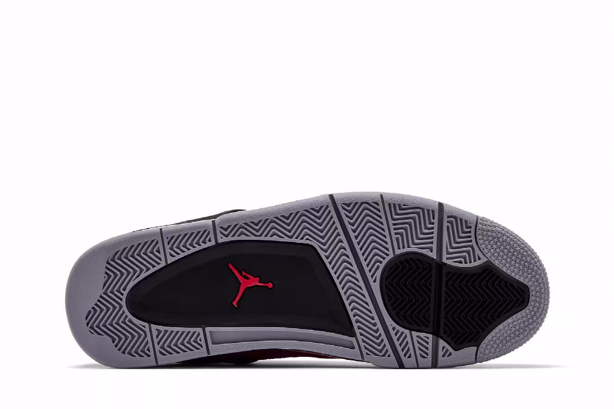 Air Jordan 4 Toro Bravo 2026, view 5