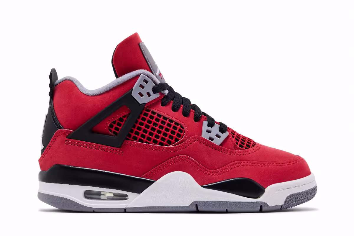 Air Jordan 4 GS Toro Bravo 2026, view 2
