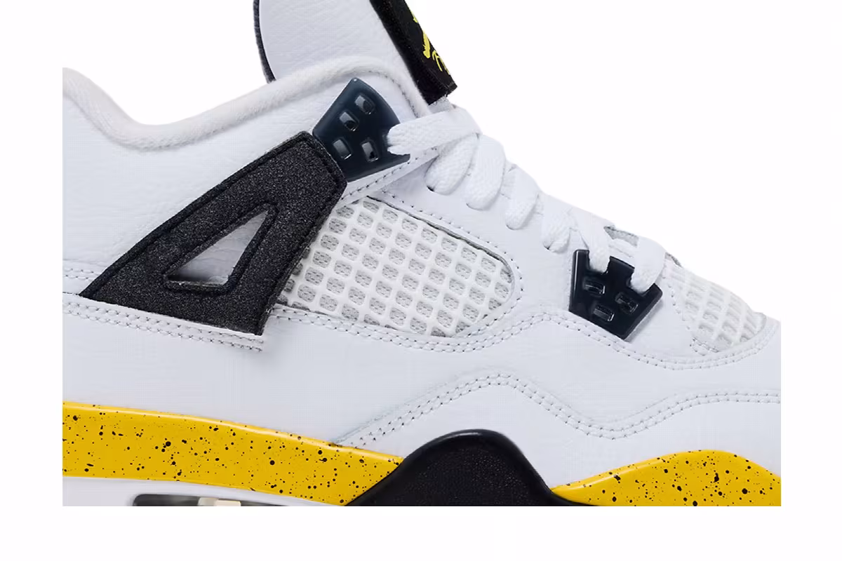 Air Jordan 4 GS Rare Air - Tour Yellow 2026, view 3