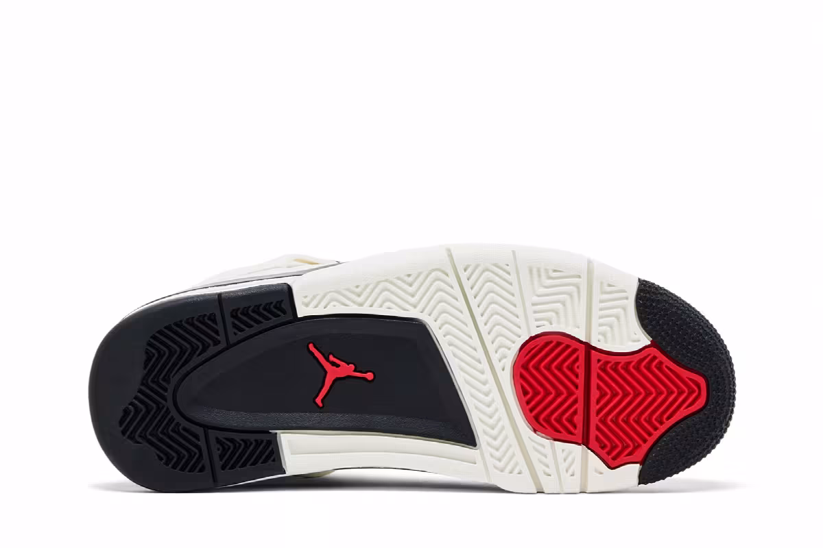 Air Jordan 4 GS Flight Club, view 5