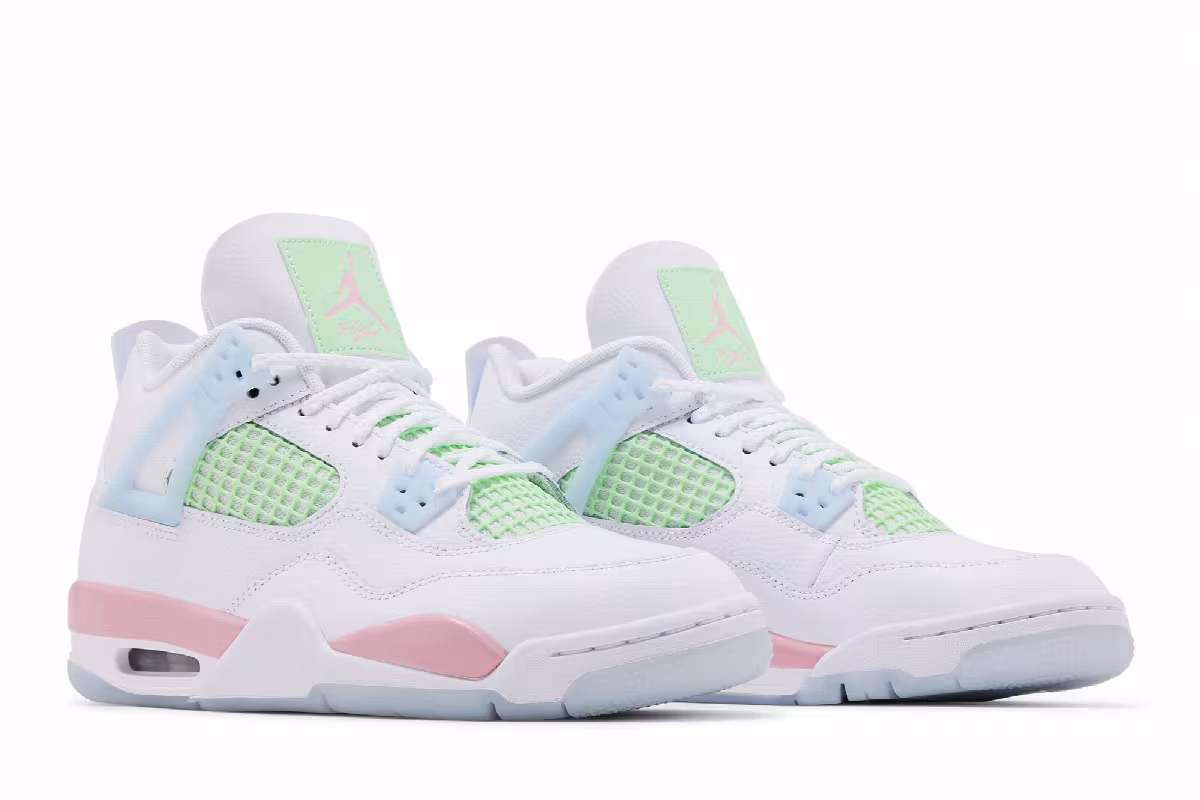 Air Jordan 4 GS Valentine's Day 2026, view 9