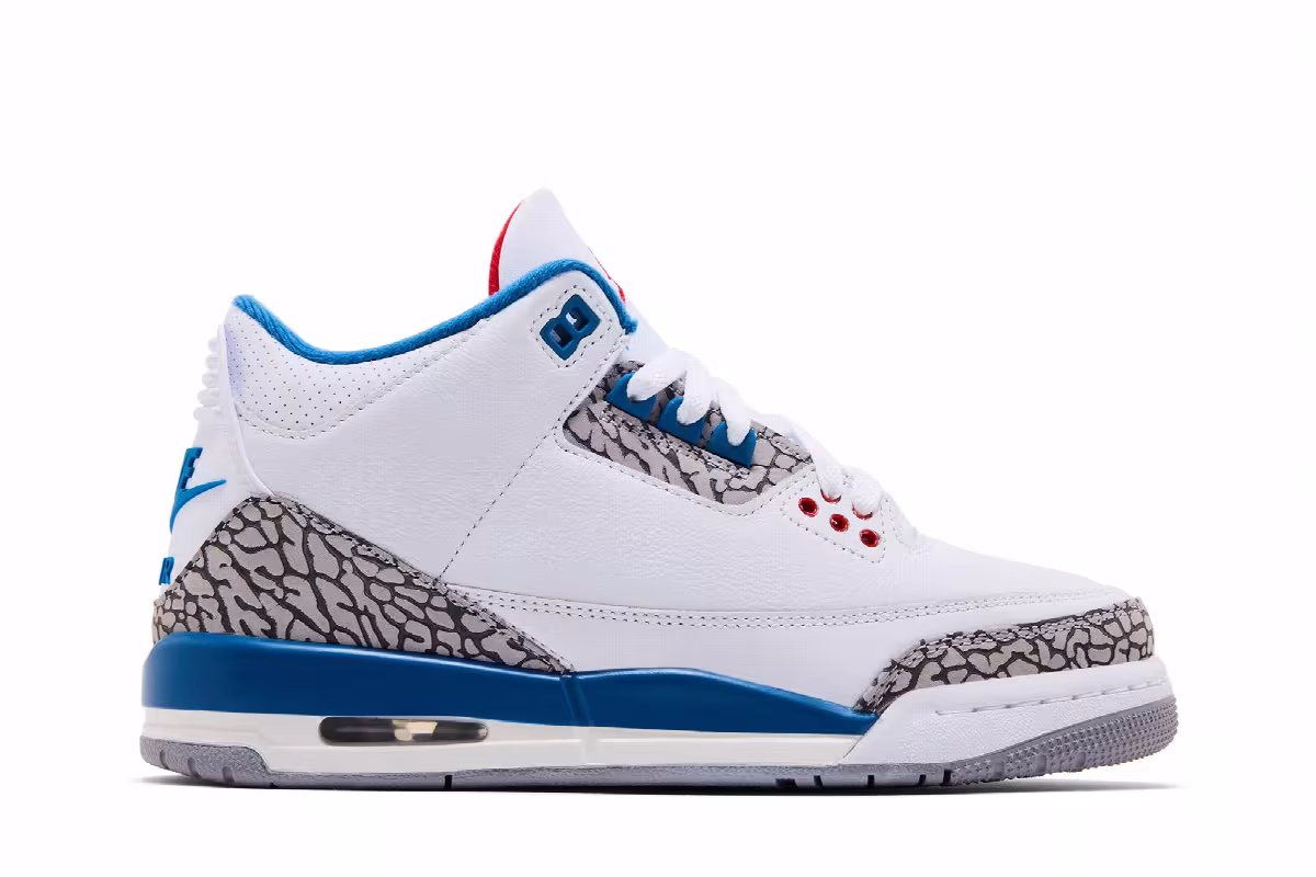 Air Jordan 3 OG GS True Blue 2026, view 2