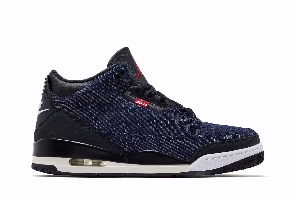 Levi's x Air Jordan 3 SP Denim Blue, view 2