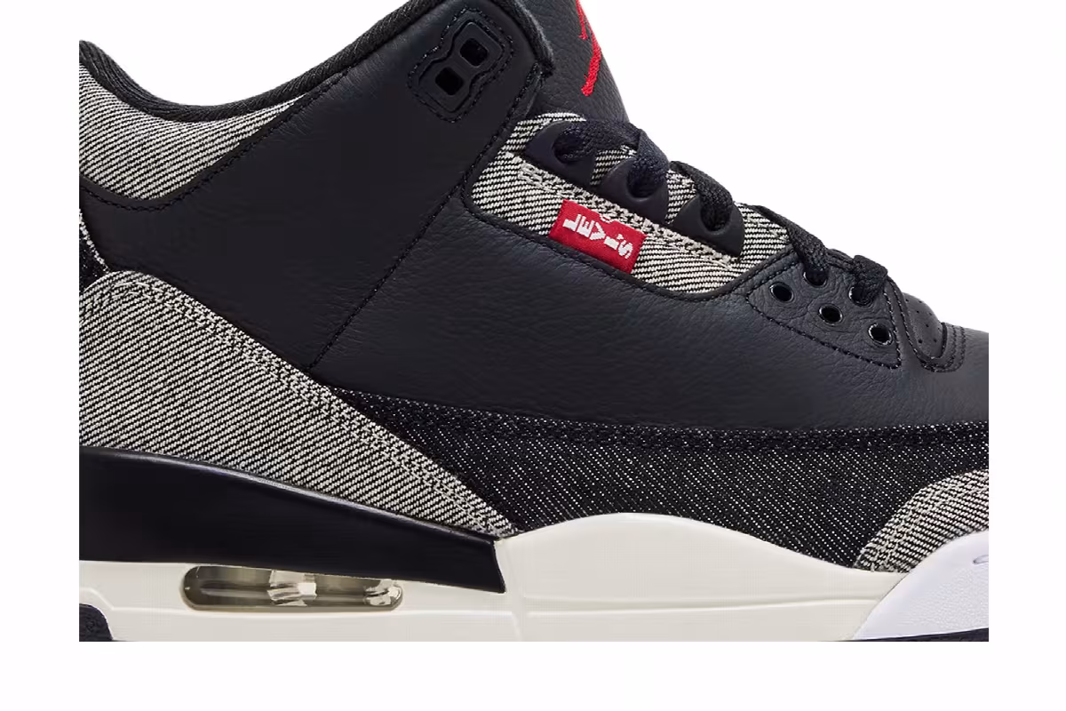 Levi's x Air Jordan 3 SP Black Denim, view 3