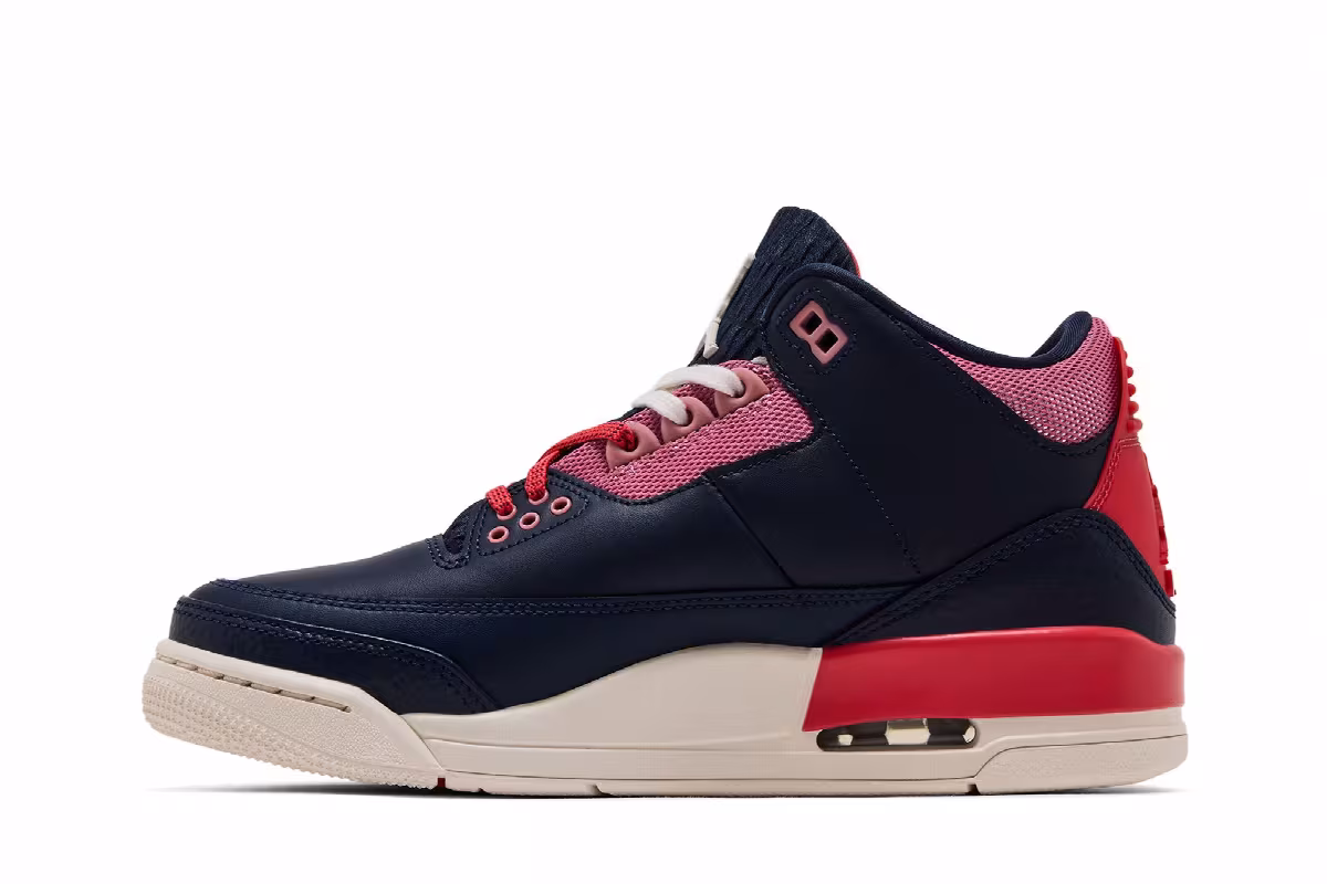 Air Jordan Women's 3 Sports Renaissance, view 4