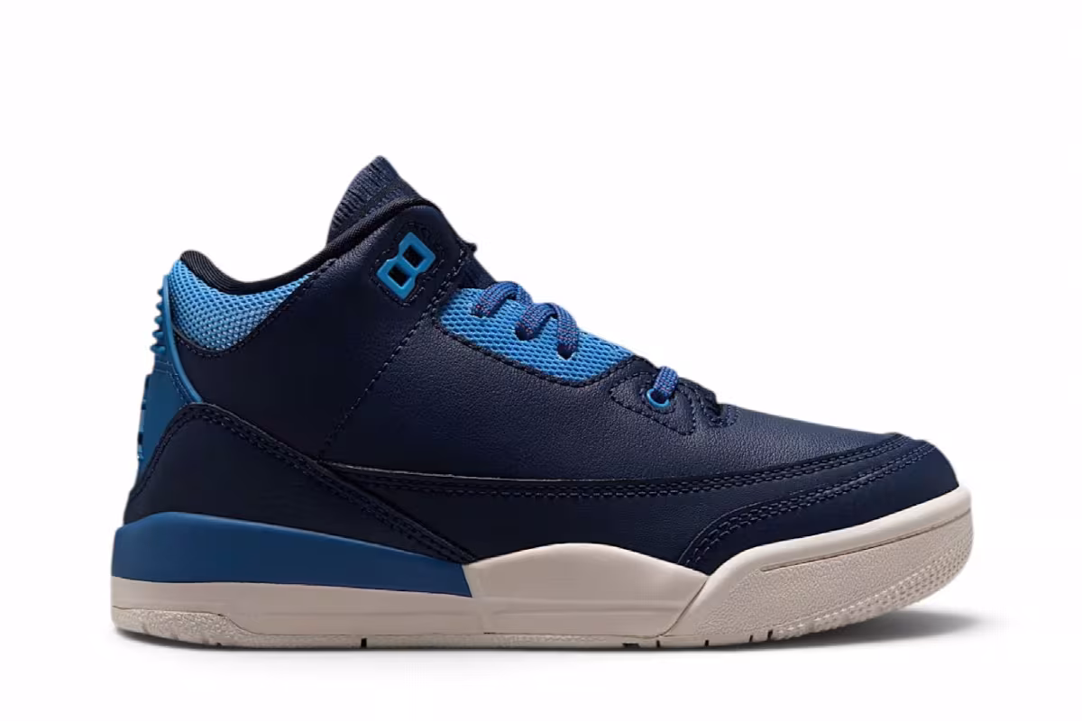 Air Jordan 3 PS Sport Renaissance, view 2