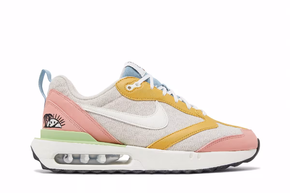 Nike Women's Air Max Dawn SE Sun Club, view 2