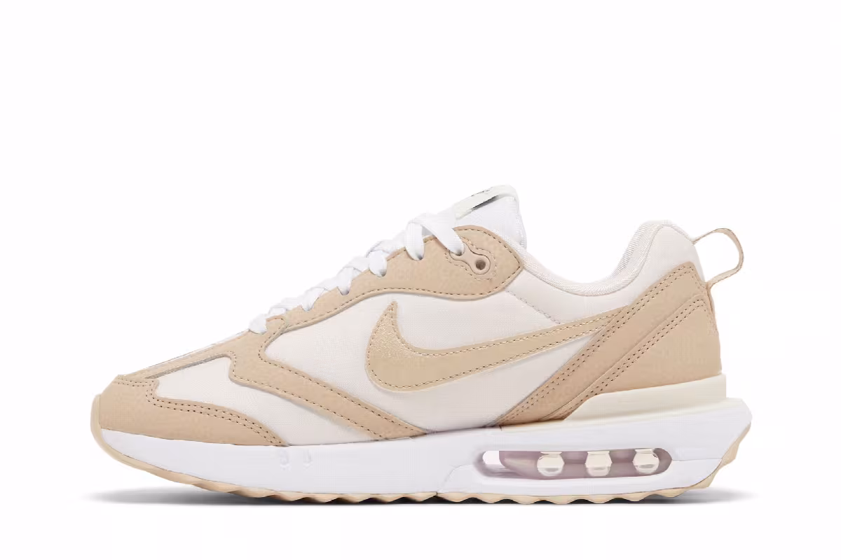 Nike Women's Air Max Dawn Light Soft Pink, view 4