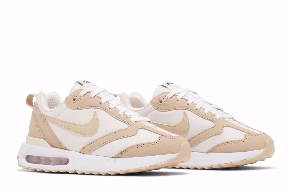 Nike Women's Air Max Dawn Light Soft Pink, view 9