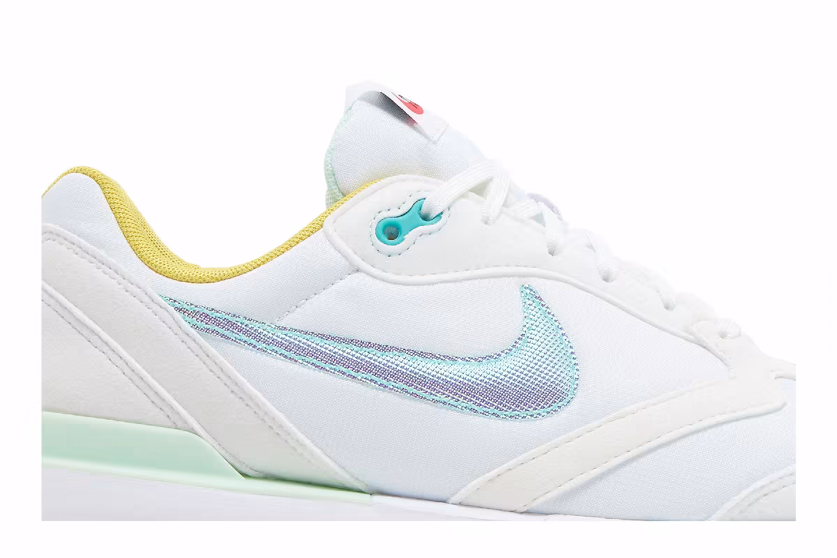 Nike Women's Air Max Dawn White Mint Foam, view 3