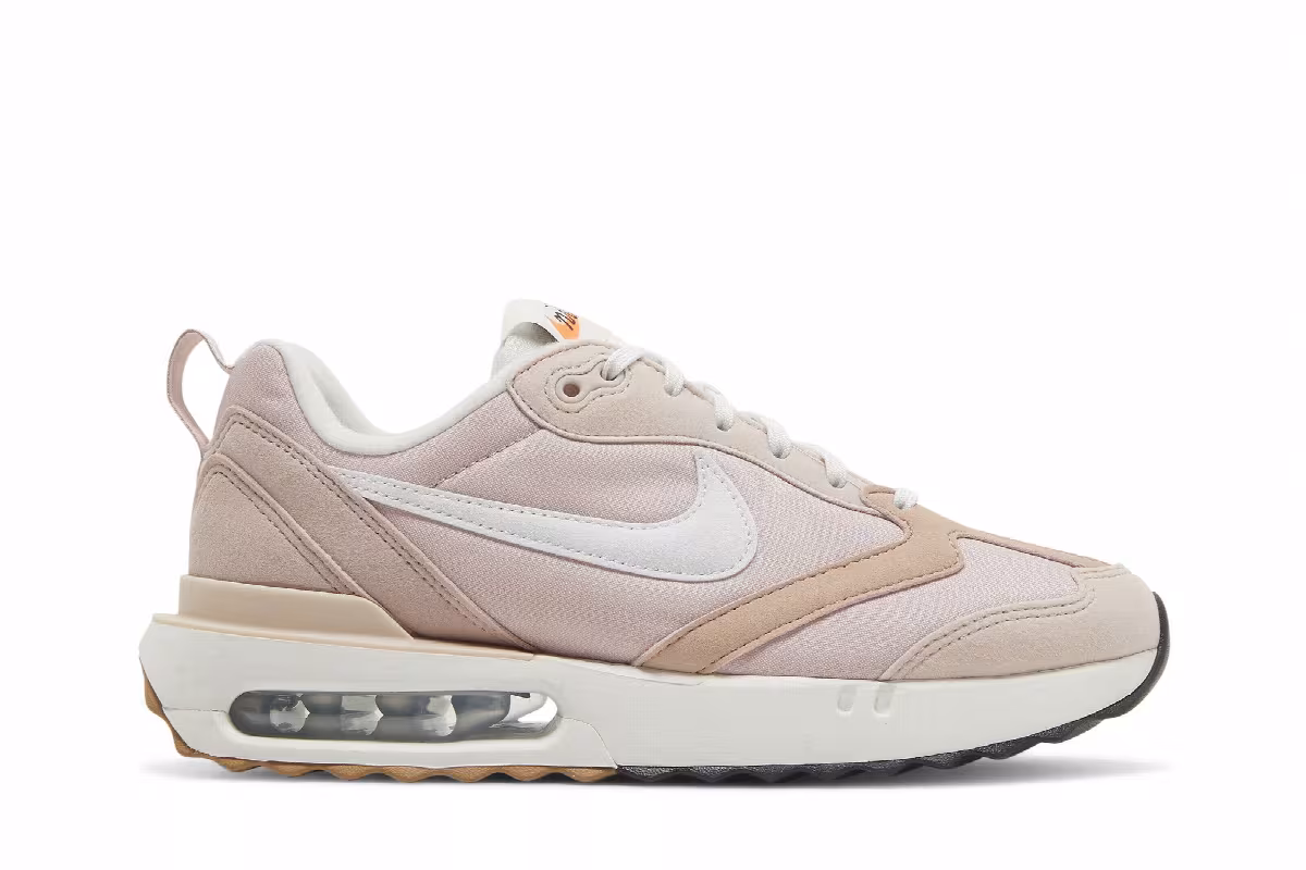Nike Women's Air Max Dawn Pink Oxford, view 2