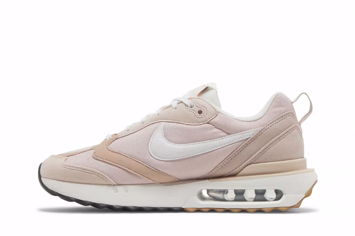 Nike Women's Air Max Dawn Pink Oxford, view 4