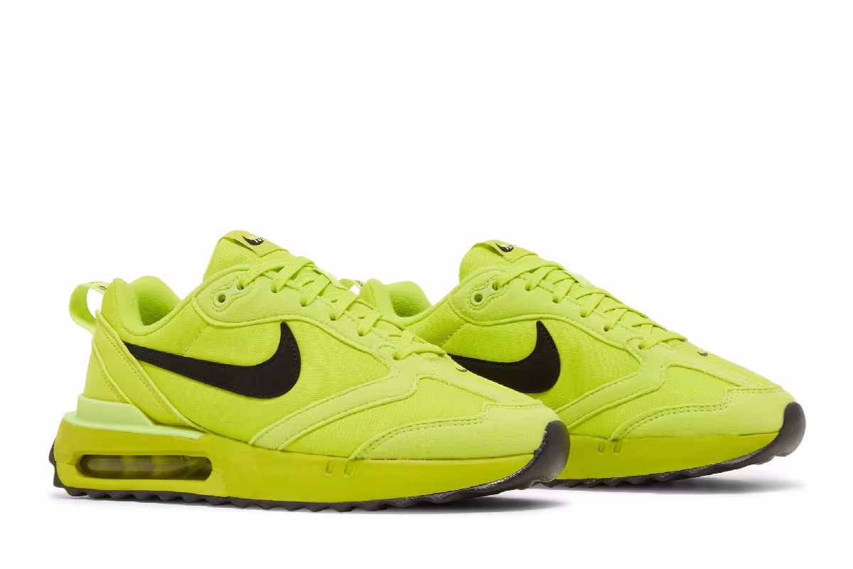 Nike Women's Air Max Dawn Atomic Green, view 9