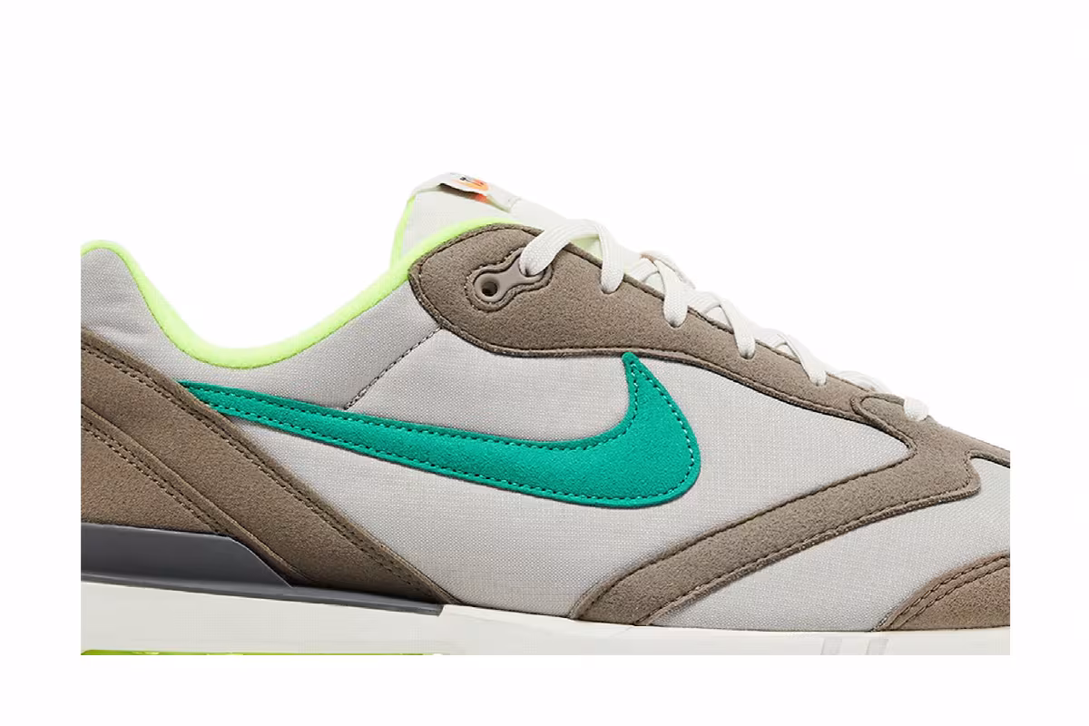 Nike Air Max Dawn Olive Grey Malachite, view 3