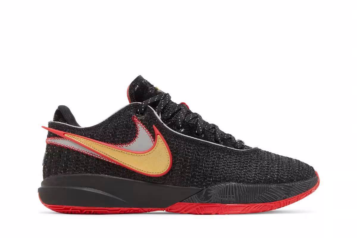 Nike LeBron 20 Trinity, view 2
