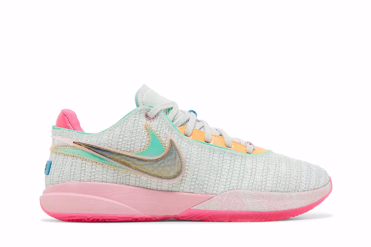 Nike LeBron 20 Time Machine, view 2