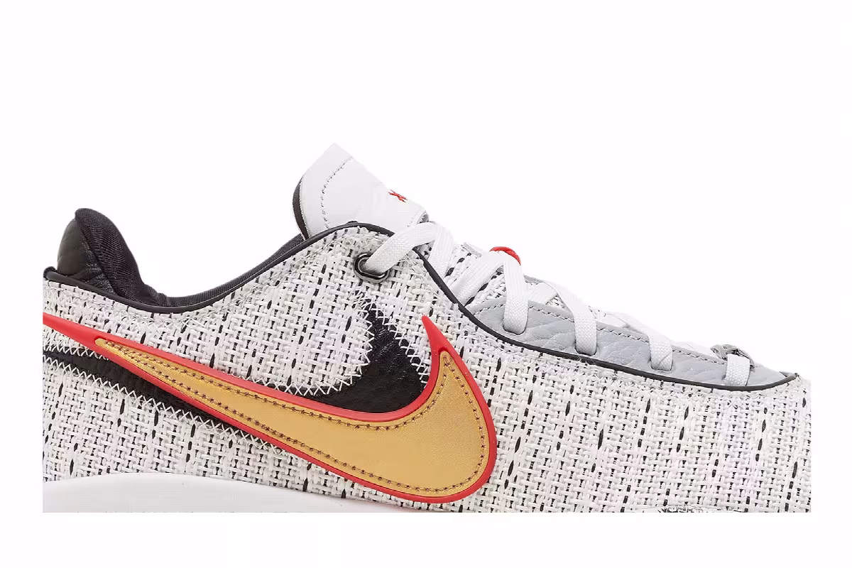 Nike LeBron 20 The Debut, view 3