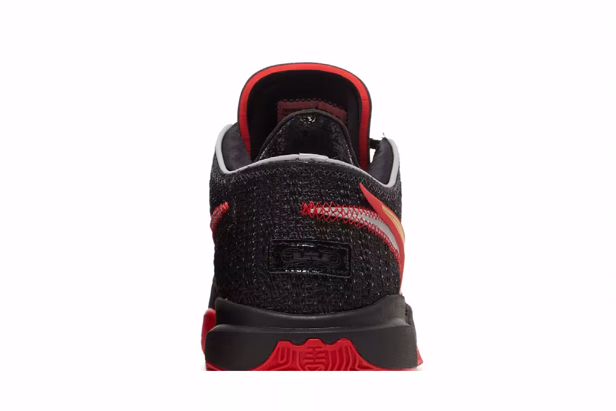 Nike LeBron 20 EP Trinity, view 8