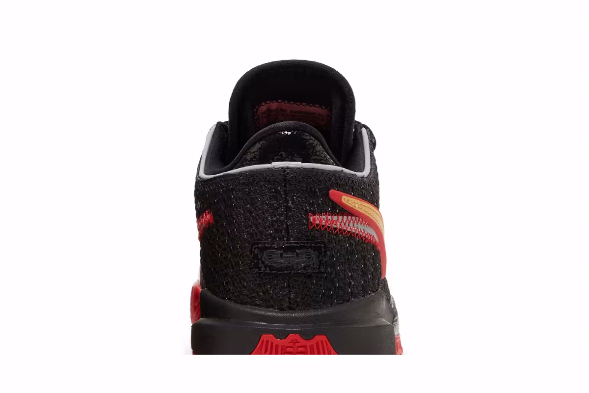 Nike LeBron 20 GS Trinity, view 8