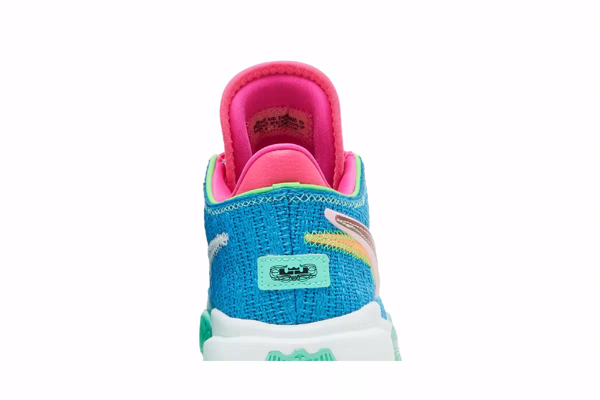 Nike LeBron 20 GS Laser Blue, view 8