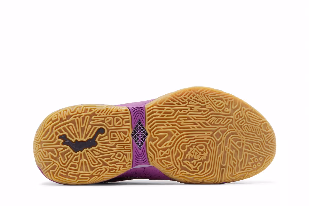 Nike LeBron 20 GS Young Heirs, view 5