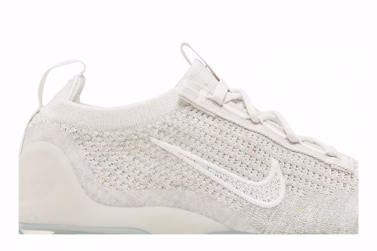 Nike Women's Air VaporMax 2021 Flyknit Phantom Metallic Silver, view 3